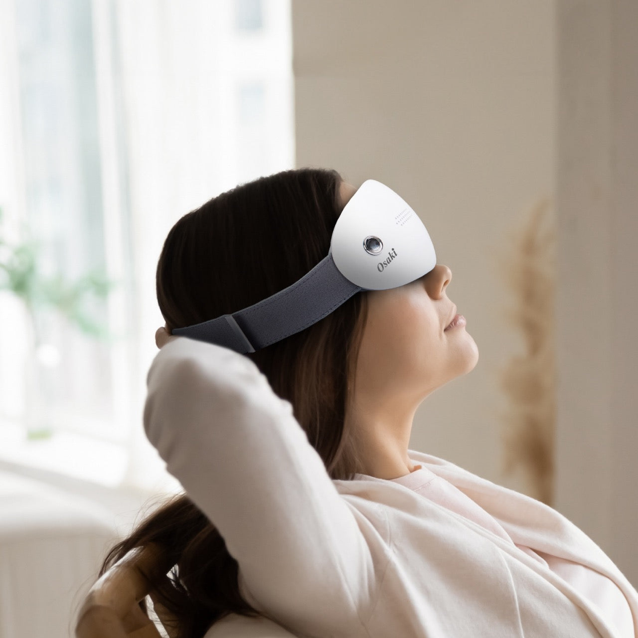 Masajeador de ojos y sienes 